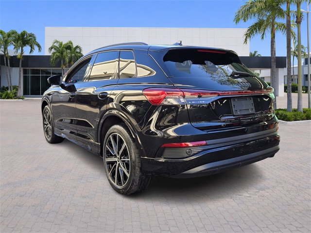 Used 2022 Audi Q4 e-tron Premium Plus image 5