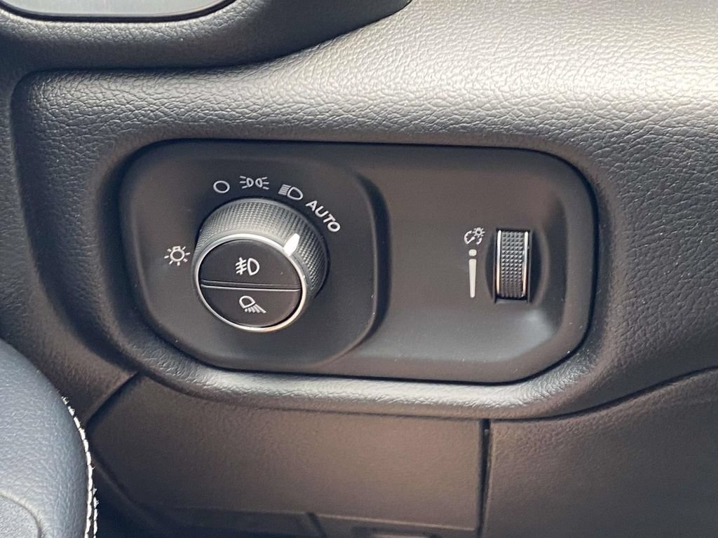 New 2026 RAM 2500 Big Horn AWD/4WD image 31