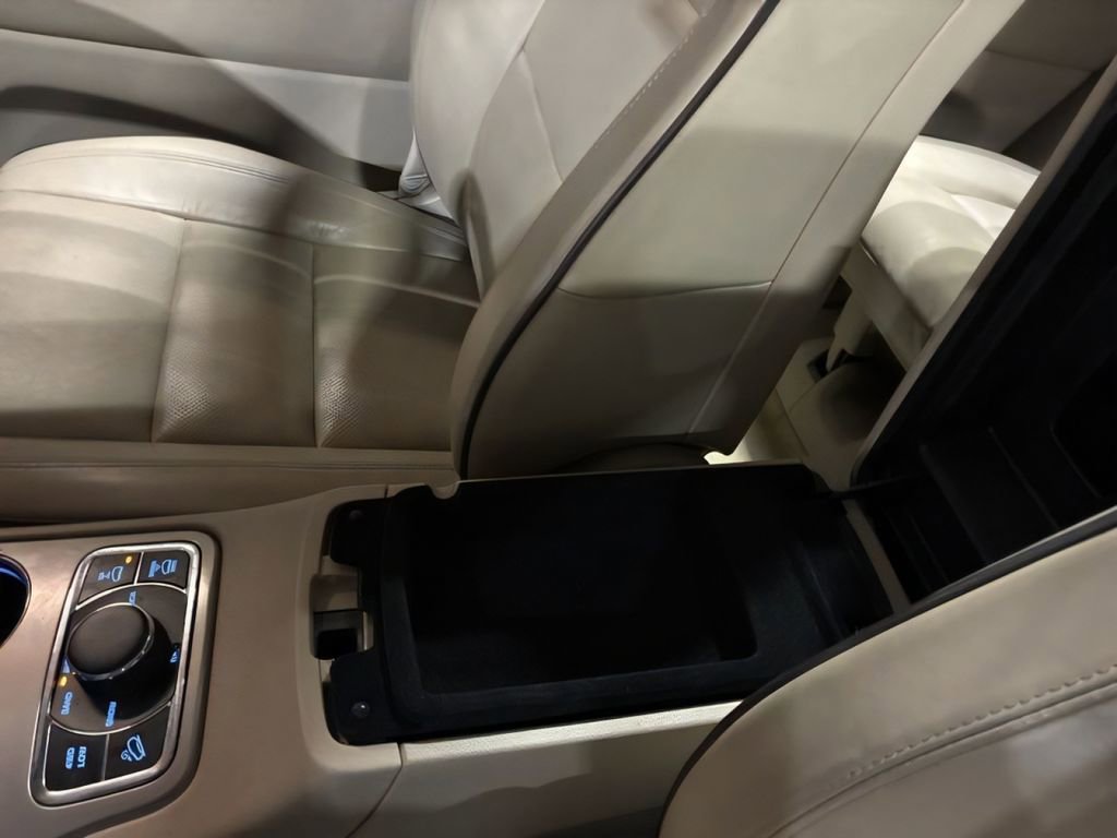 Used 2021 Jeep Grand Cherokee Overland image 25