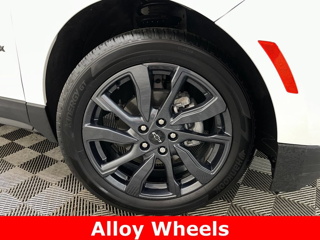 Used 2024 Chevrolet Equinox RS w/ LPO, Floor Liner Package FWD image 49
