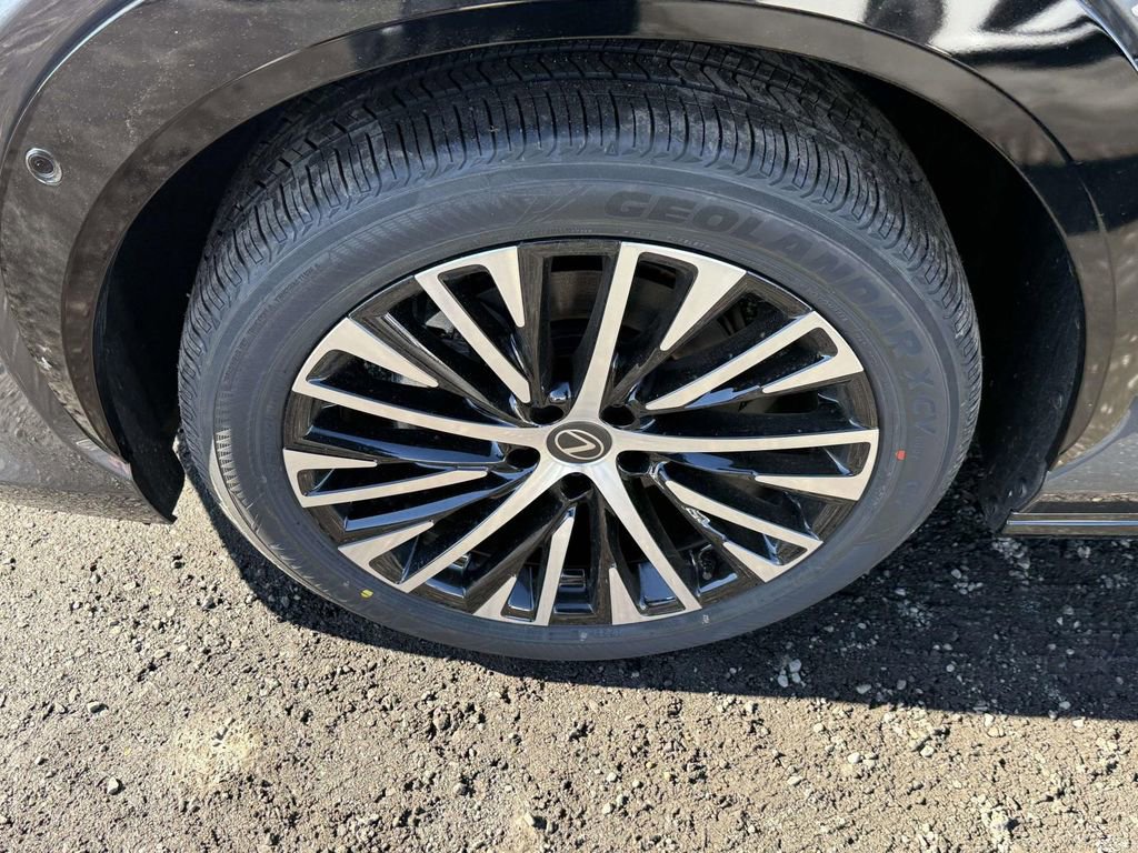 New 2026 Lexus RZ 450e Premium image 7