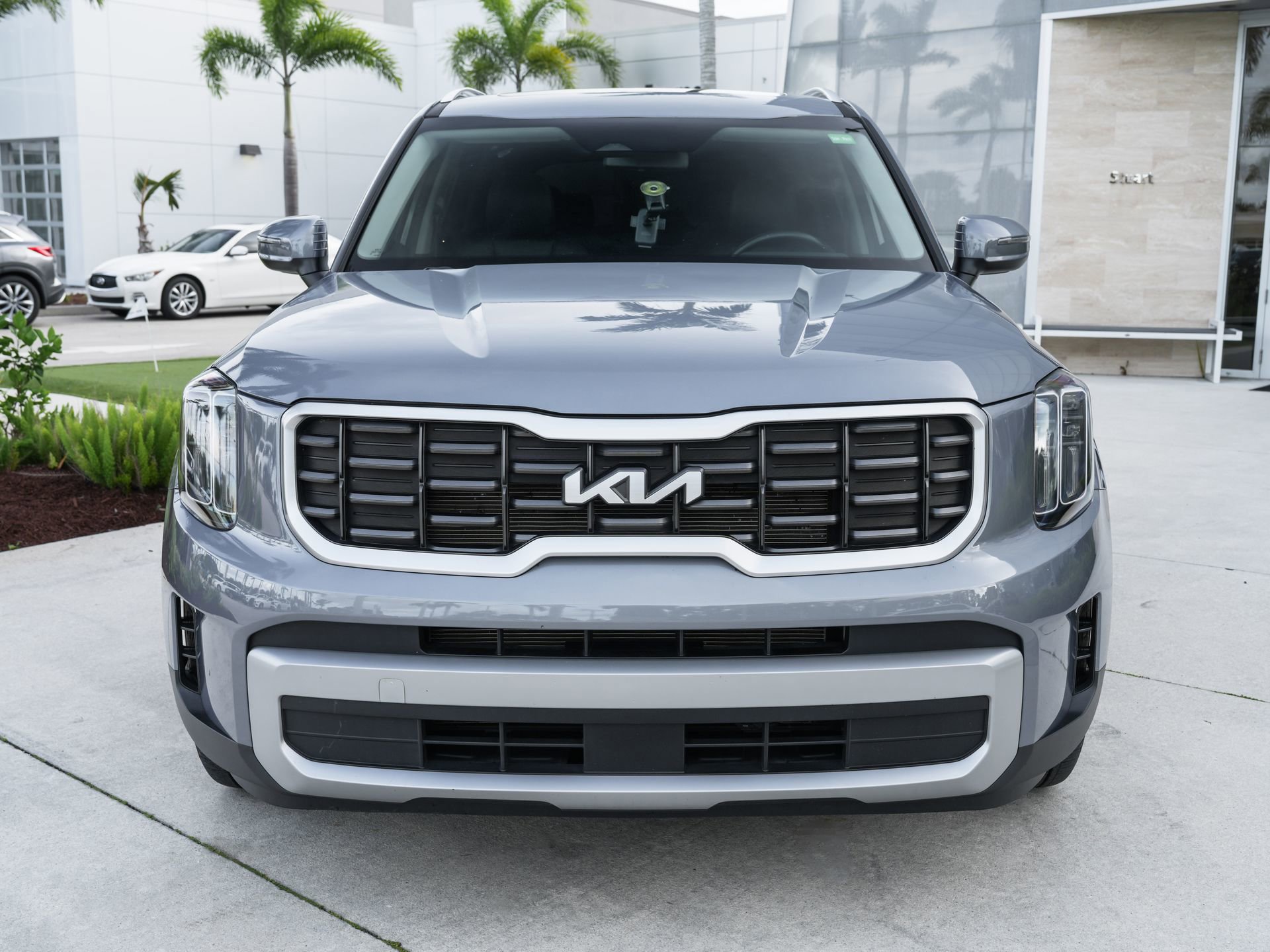 Used 2023 Kia Telluride S w/ S Sunroof Package FWD image 4