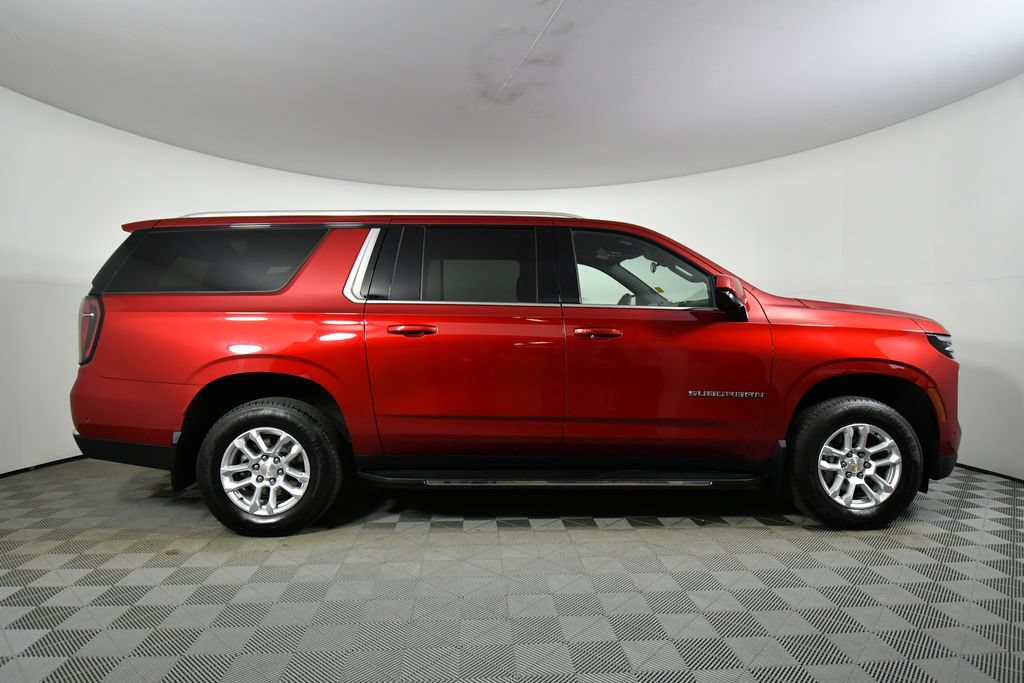Used 2025 Chevrolet Suburban LS w/ Max Trailering Package AWD/4WD image 15