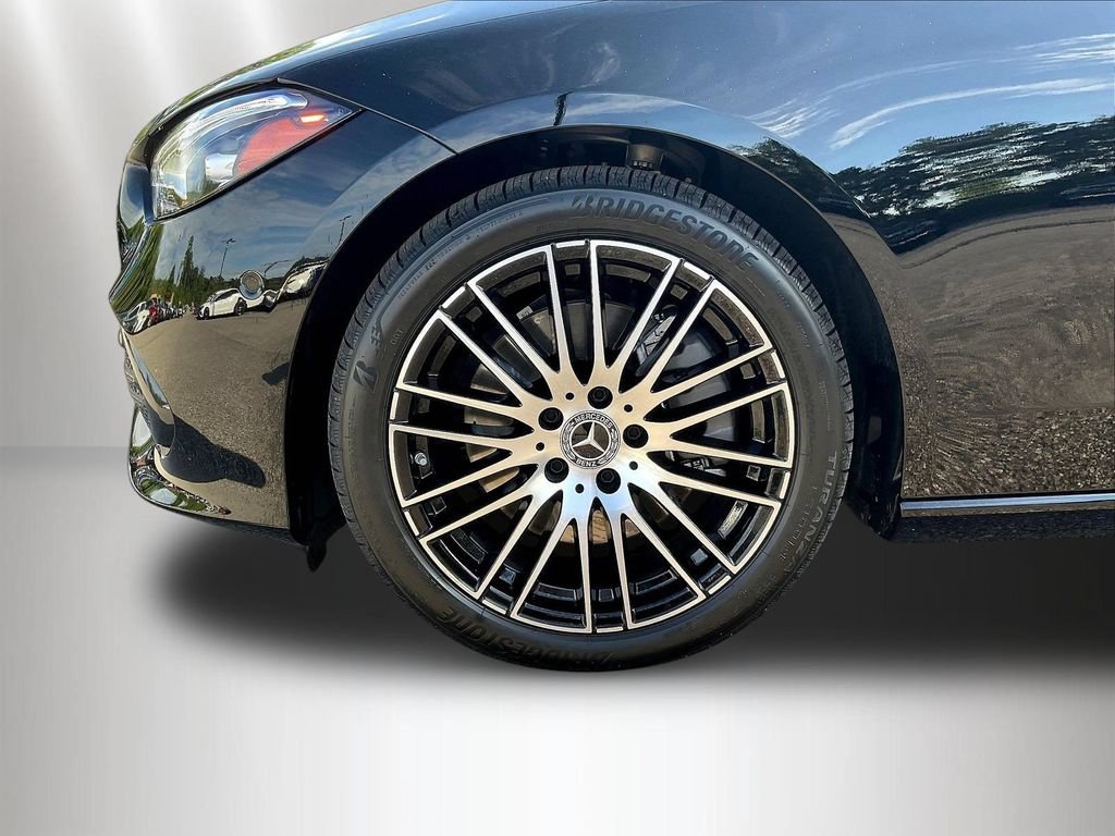 Certified 2025 Mercedes-Benz C 300 4MATIC Sedan image 34
