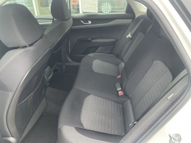 Used 2025 Kia K5 LXS FWD image 30