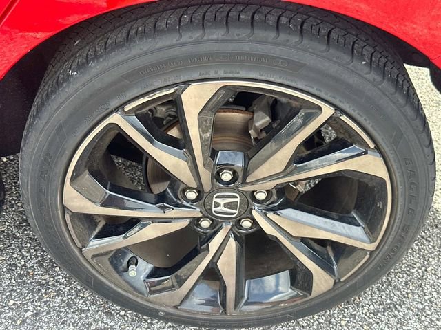 Used 2018 Honda Civic Sport image 16