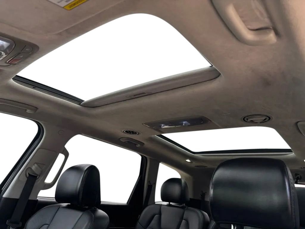 Used 2024 Kia Telluride SX Prestige AWD/4WD image 18