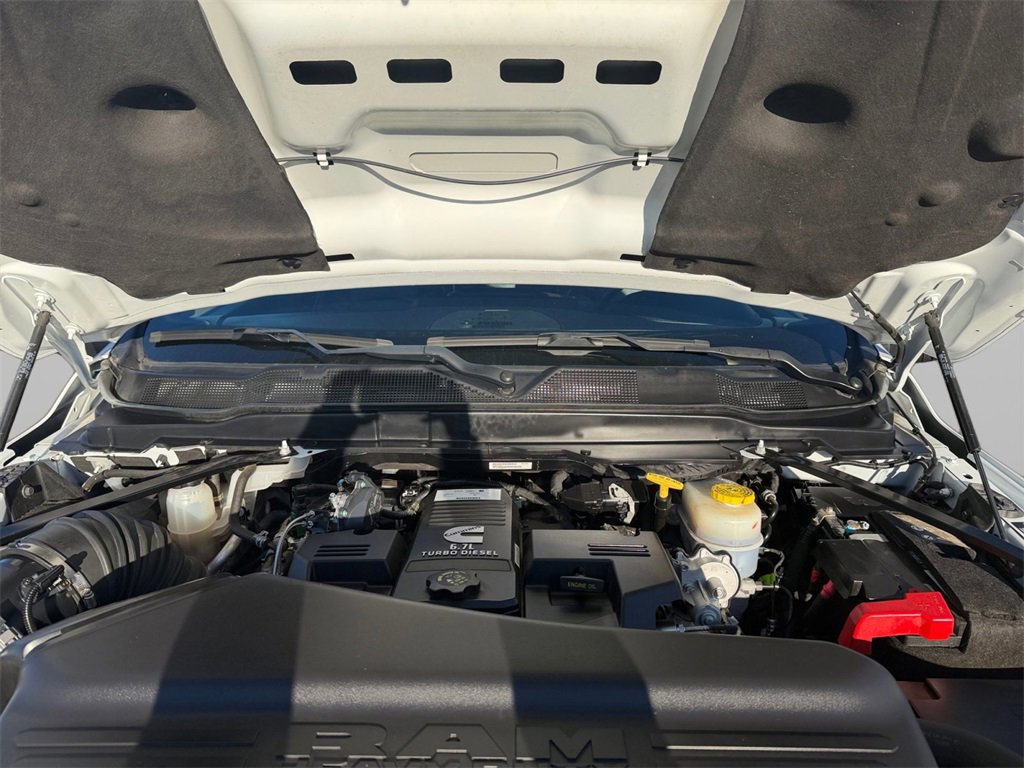 Used 2023 RAM 3500 Laramie image 9