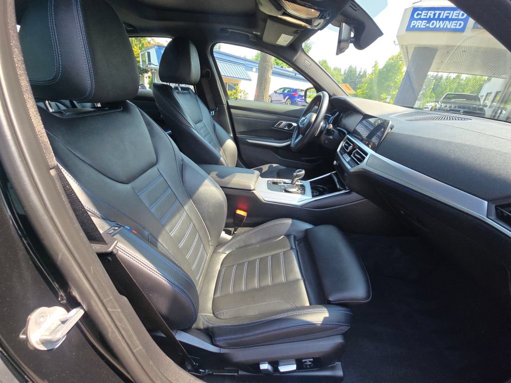 Used 2021 BMW M340i xDrive AWD/4WD image 11