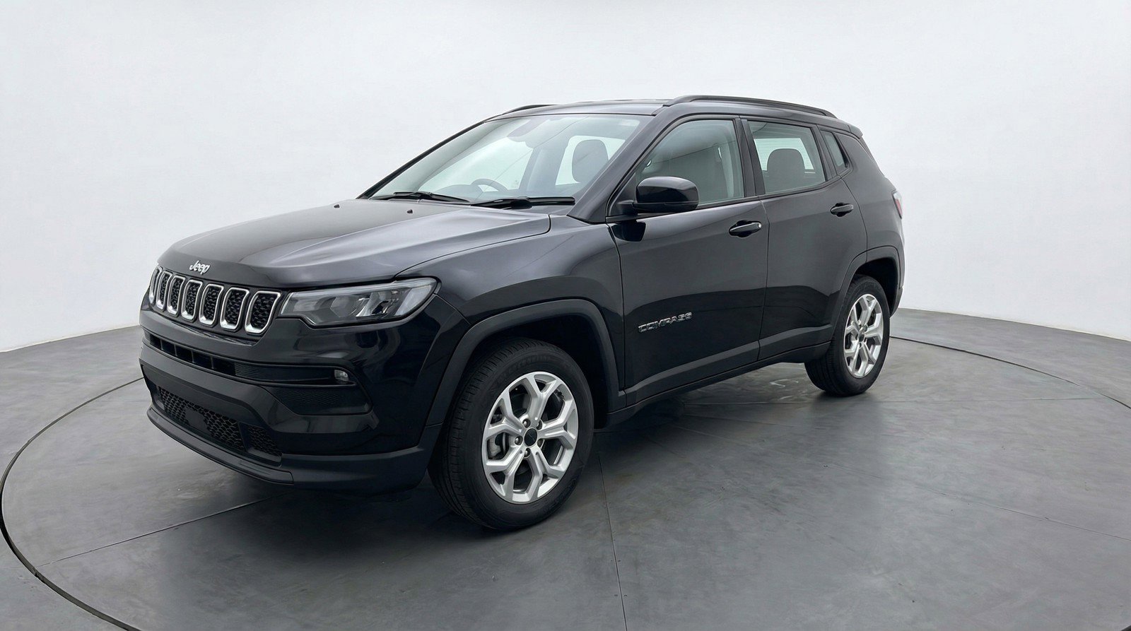 Used 2025 Jeep Compass Latitude image 3