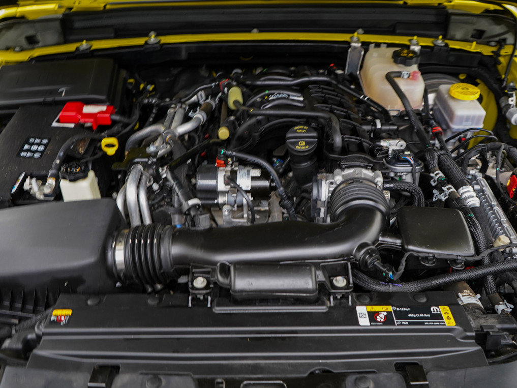 Used 2023 Jeep Wrangler Sport S AWD/4WD image 32