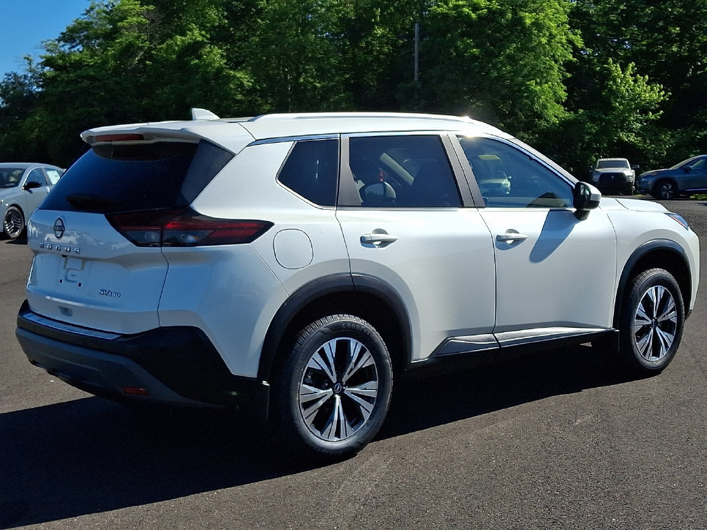 Certified 2023 Nissan Rogue SV w/ SV Premium B Package AWD/4WD image 7