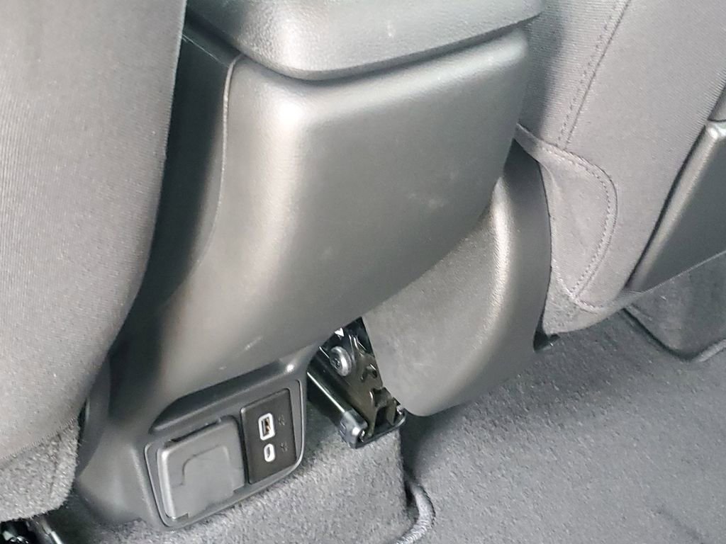 Used 2024 Chevrolet TrailBlazer LT w/ Convenience Package FWD image 33