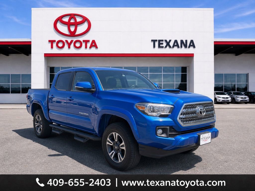 Used 2017 Toyota Tacoma TRD Sport w/ Tow Package RWD image 1