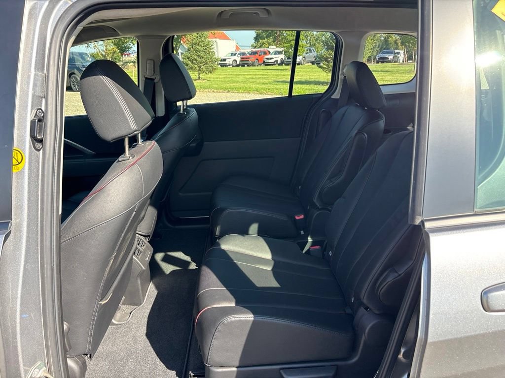 Used 2015 MAZDA MAZDA5 Grand Touring FWD image 13