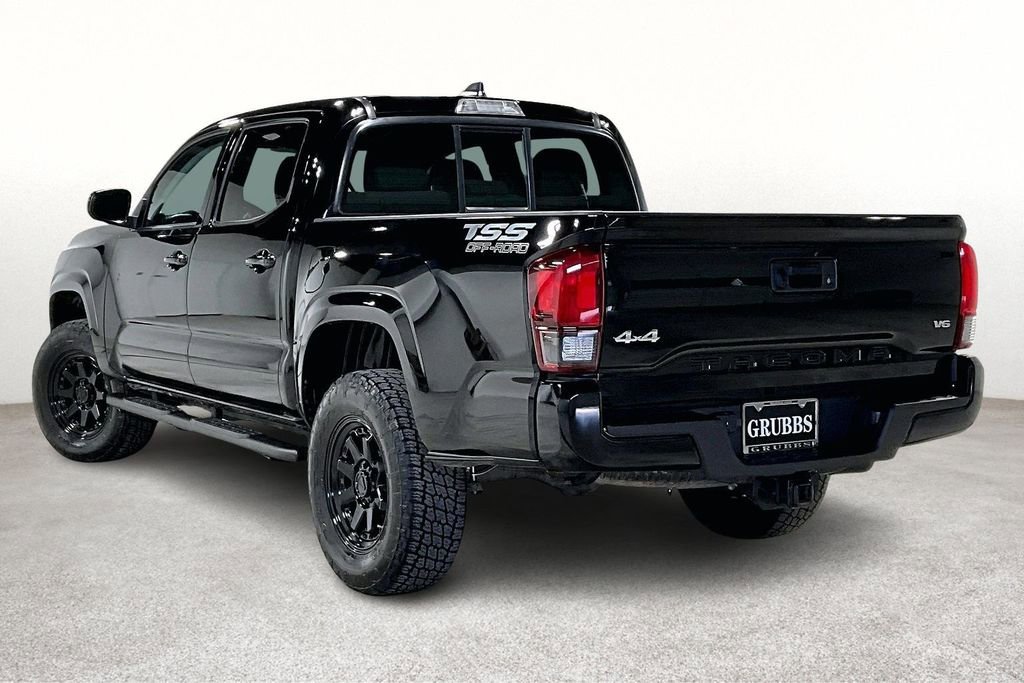Used 2023 Toyota Tacoma SR image 15