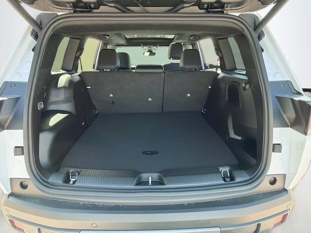 New 2026 Jeep Cherokee Overland w/ Advanced Pro Tech Group AWD/4WD image 29