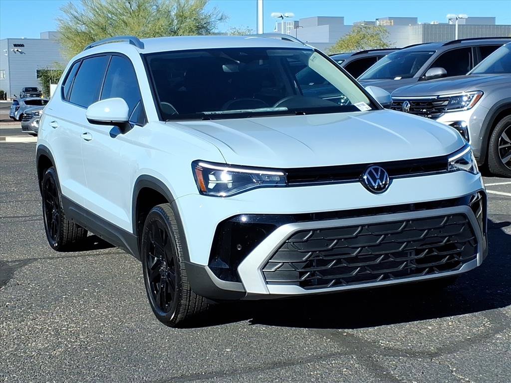 New 2026 Volkswagen Taos SE