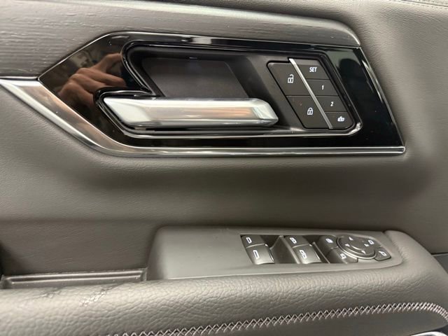 New 2026 GMC Yukon XL Denali w/ Sun & Power Step Package image 20