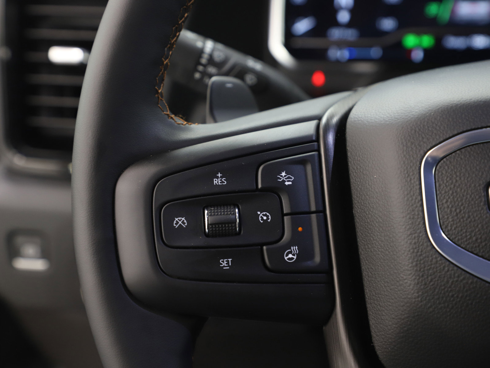 Used 2024 GMC Sierra 1500 AT4 image 29