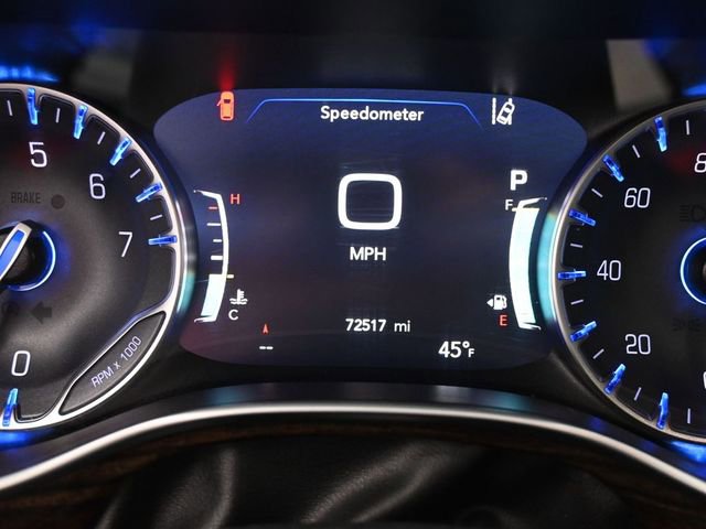 Used 2023 Chrysler Pacifica Limited FWD image 40