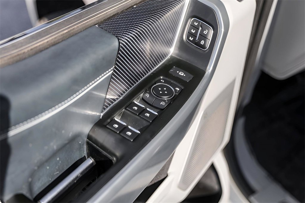 Used 2024 Ford F250 Limited w/ FX4 Off-Road Package image 26