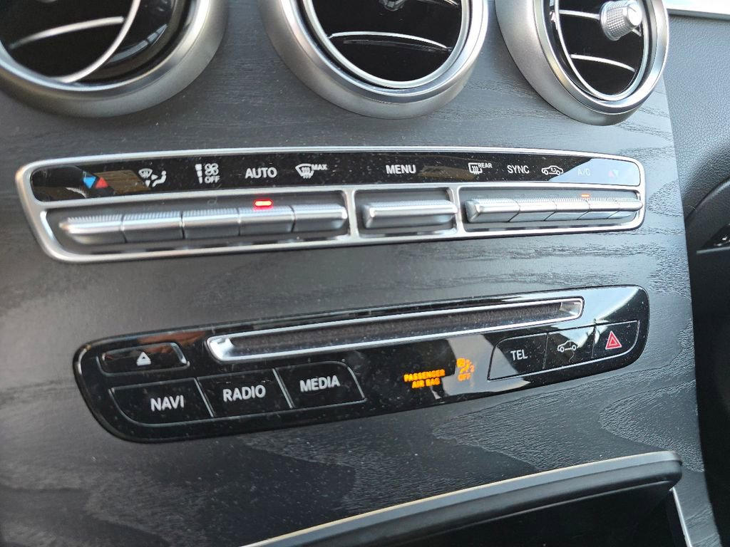 Certified 2018 Mercedes-Benz GLC 300 4MATIC image 30