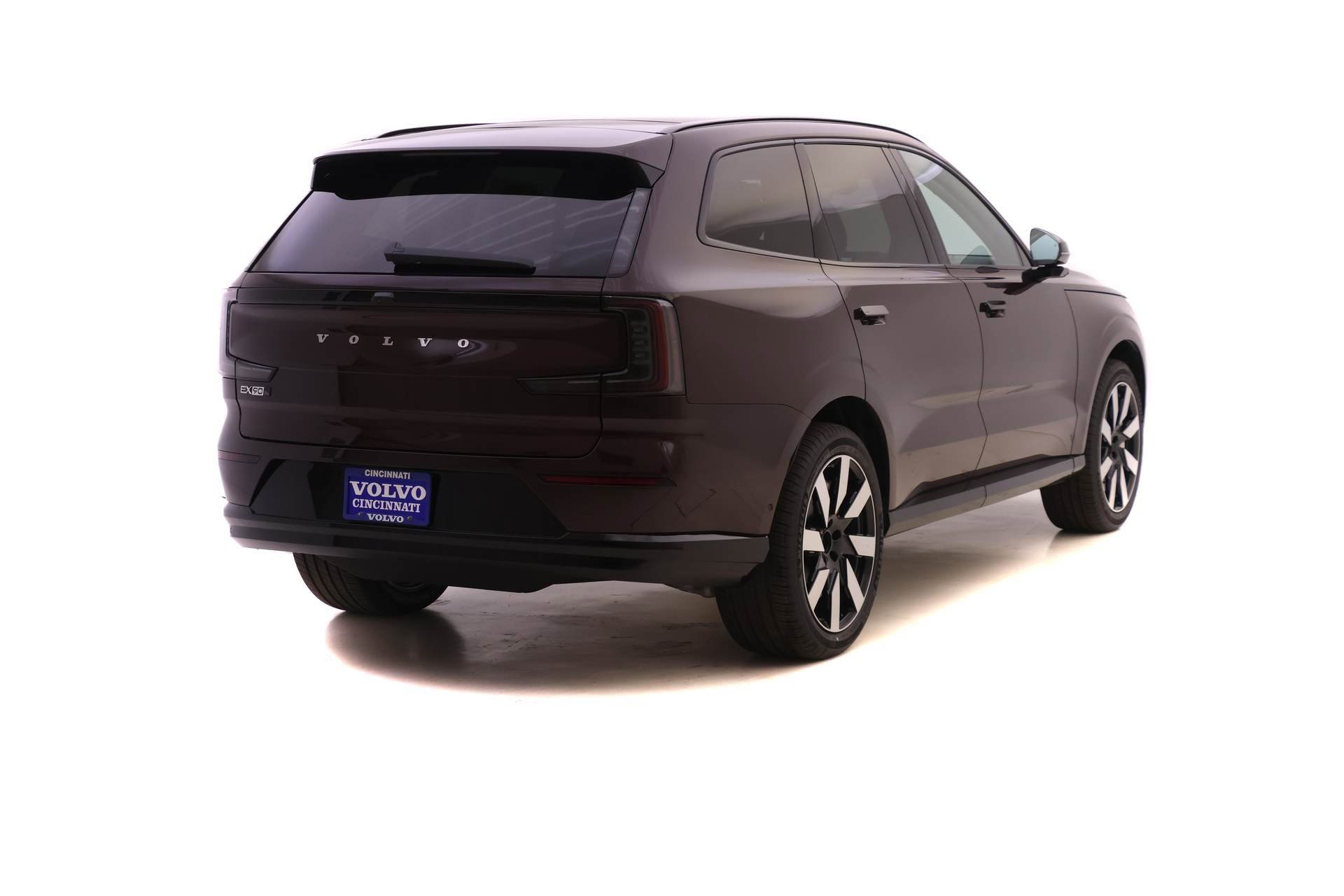 New 2025 Volvo EX90 Plus image 4