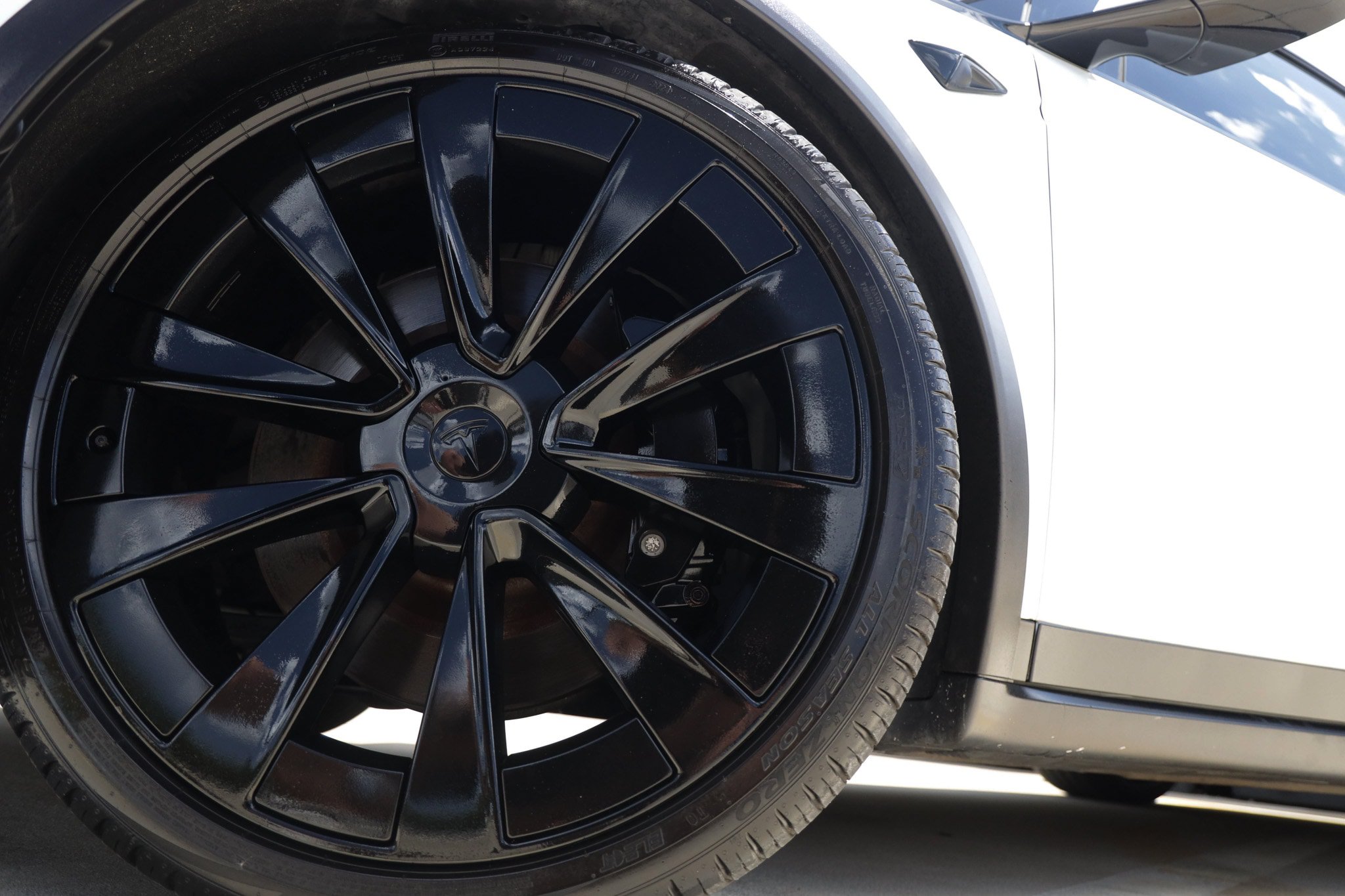 Used 2022 Tesla Model X AWD/4WD image 40