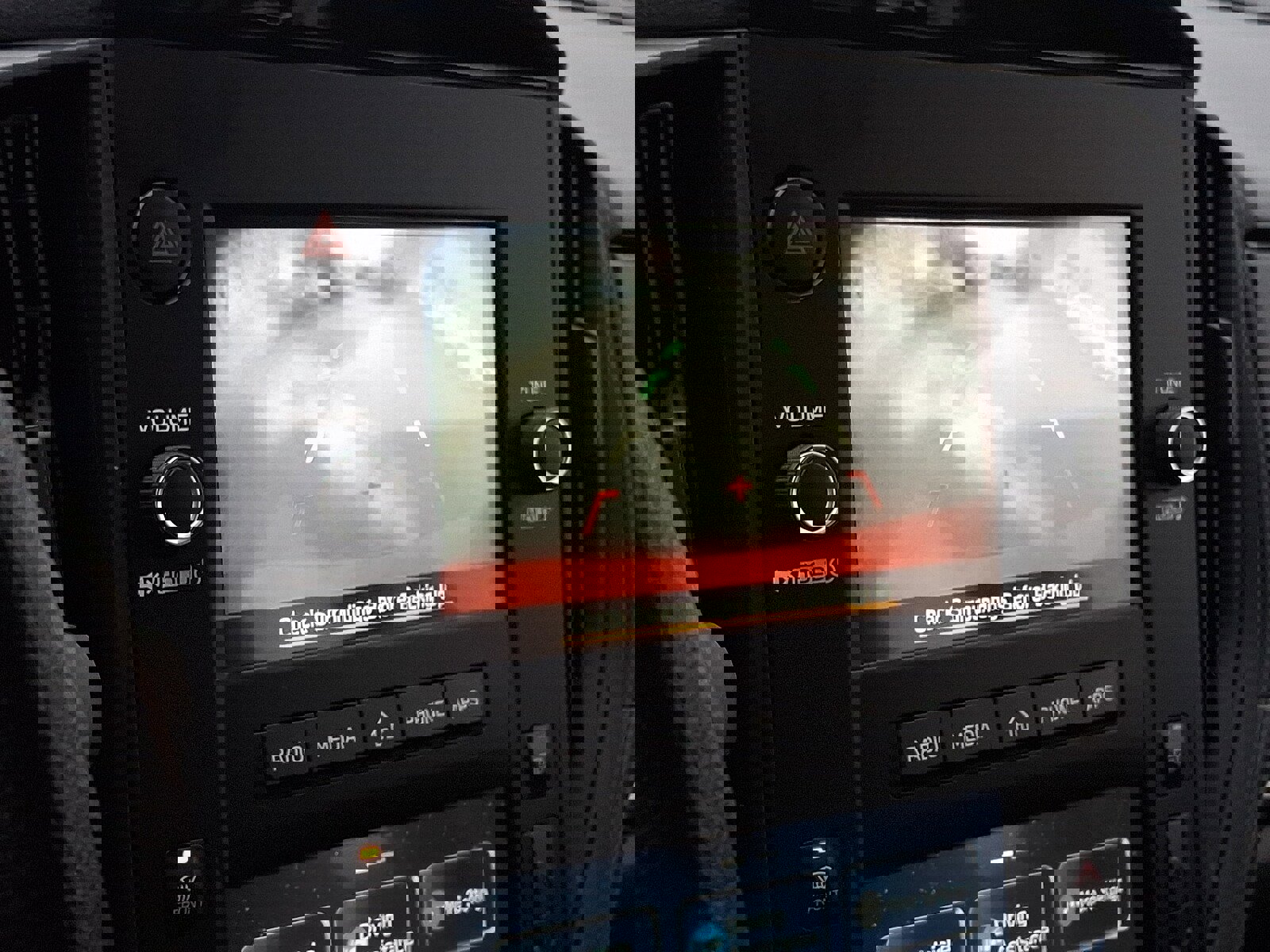 Certified 2025 Subaru Impreza 2.0i image 17