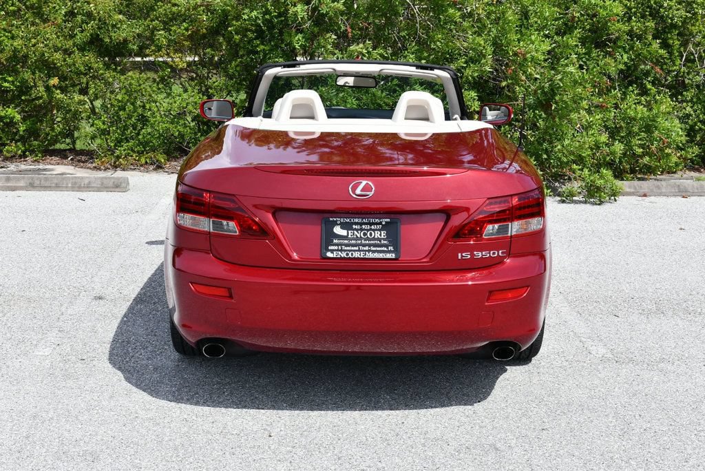 Used 2015 Lexus IS 350C RWD image 34