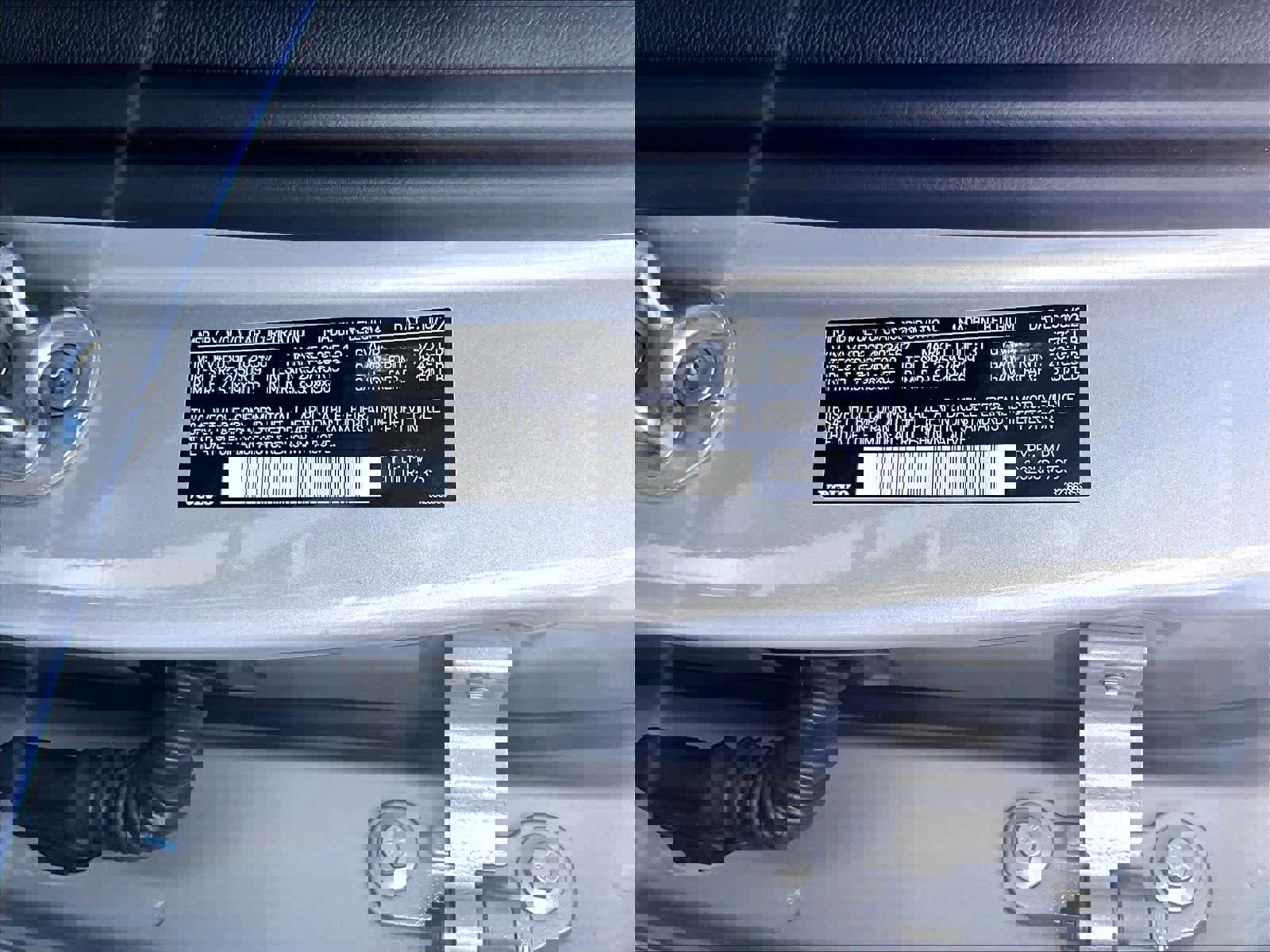 Used 2023 Volvo C40 P8 Recharge Plus image 33