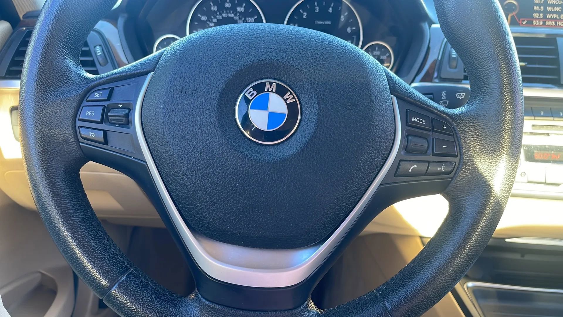 Used 2014 BMW 328i Sedan image 3