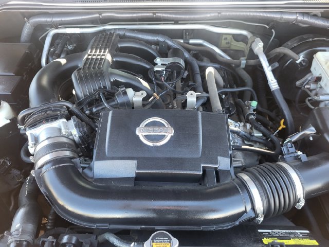 Used 2013 Nissan Xterra PRO-4X w/ Pro-4x Leather Pkg AWD/4WD image 13