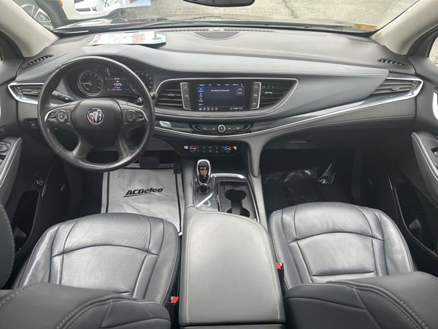 Used 2020 Buick Enclave Premium w/ Sun and Sites Package image 22