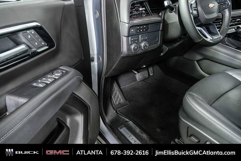 Used 2025 Chevrolet Tahoe LT AWD/4WD image 7
