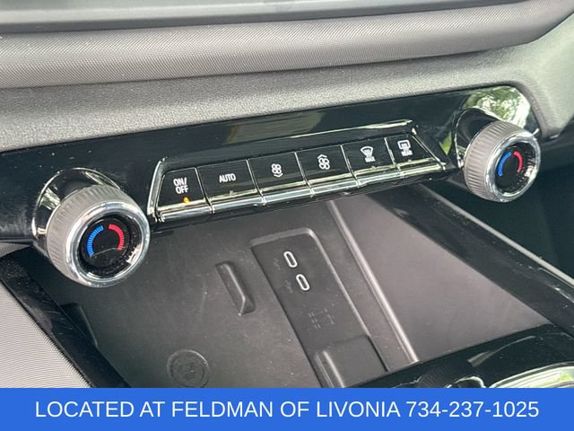 Certified 2025 Chevrolet Silverado EV LT AWD/4WD image 16