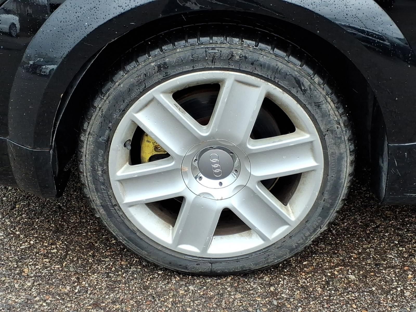 Used 2005 Audi TT 1.8T FWD image 9