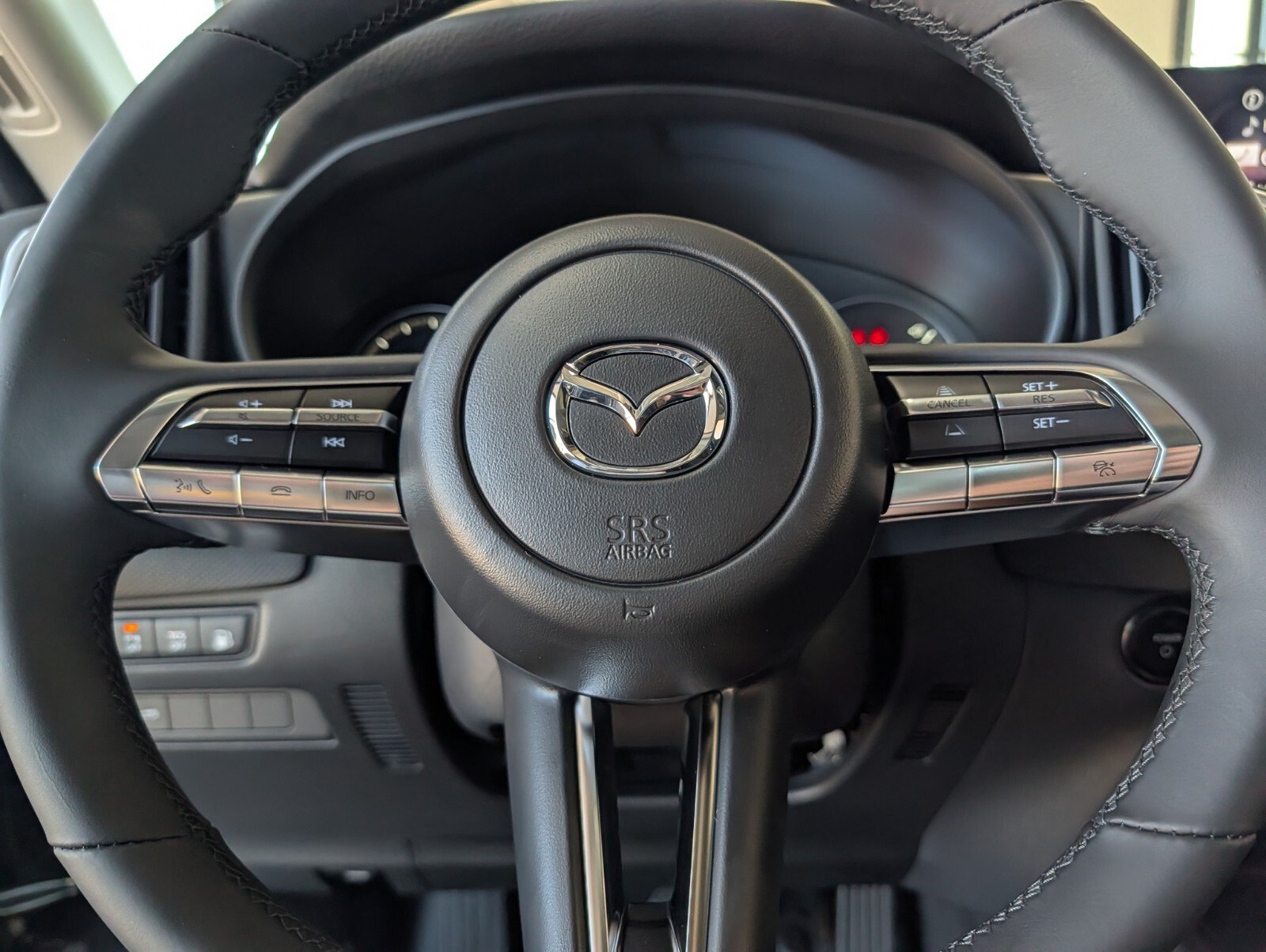 New 2026 MAZDA CX-50 2.5 Hybrid w/ Preferred Pkg AWD/4WD image 18
