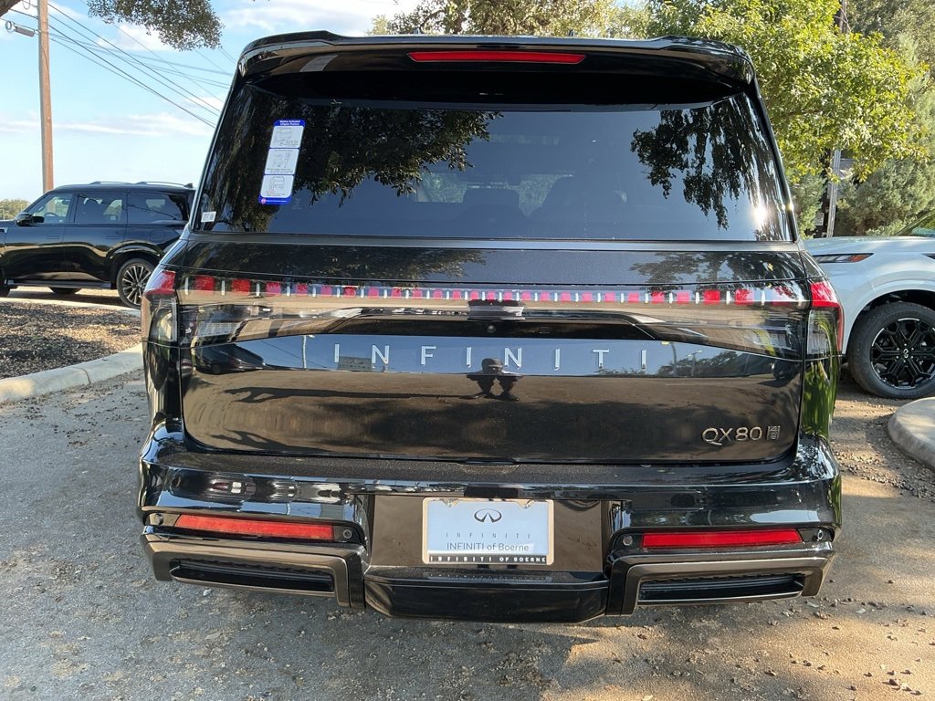 New 2026 INFINITI QX80 Autograph w/ Premium Cargo Package image 4