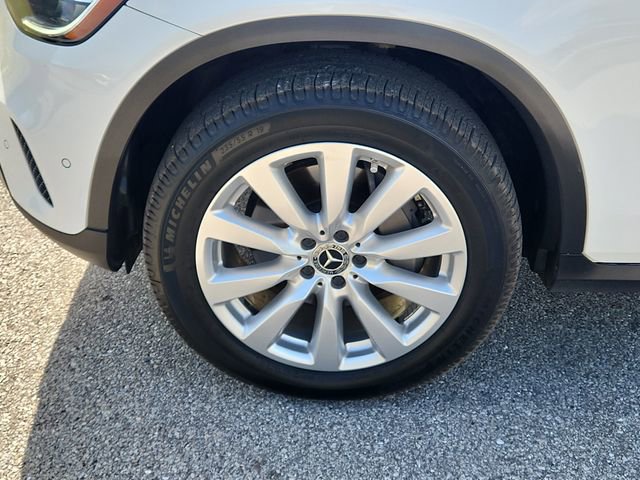 Used 2021 Mercedes-Benz GLC 300 4MATIC image 7