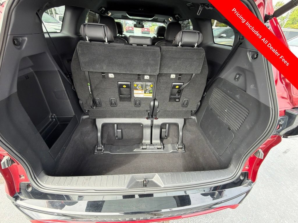 Used 2022 Toyota Sienna XSE w/ XSE Plus Package FWD image 48