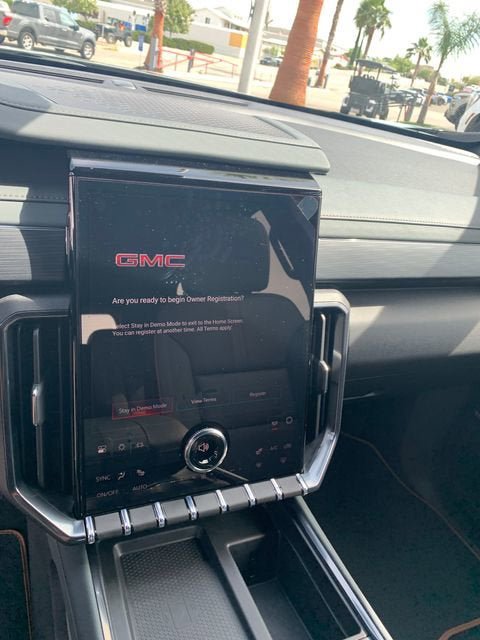 New 2026 GMC Acadia AT4 AWD/4WD image 27