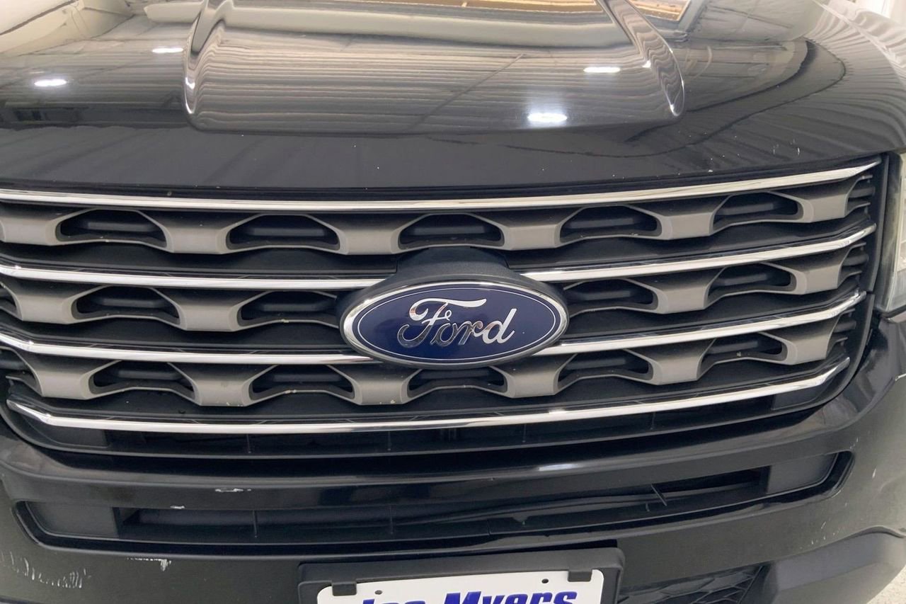 Used 2017 Ford Explorer FWD image 27