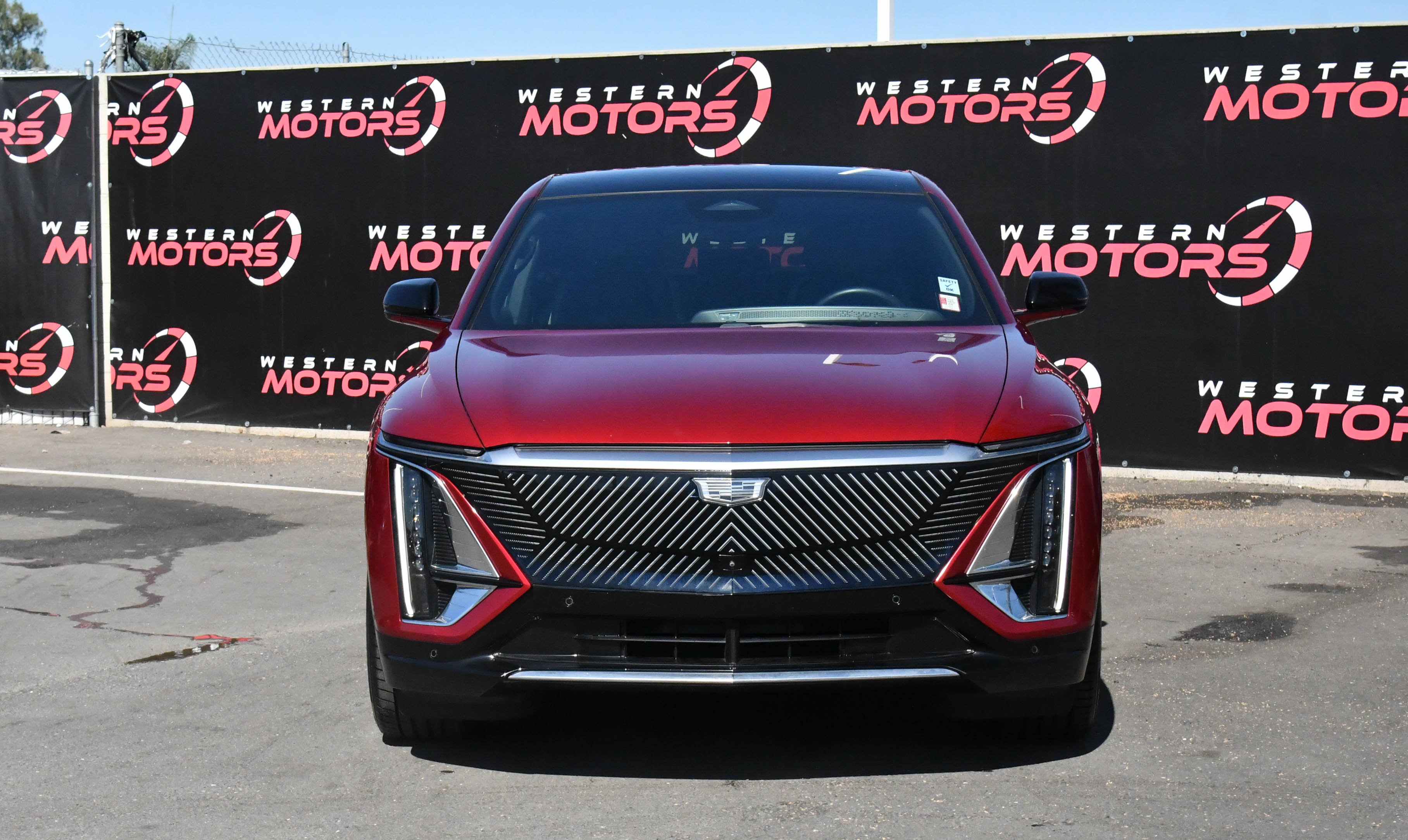 Used 2024 Cadillac Lyriq Tech w/ Driver Assist Package RWD image 2