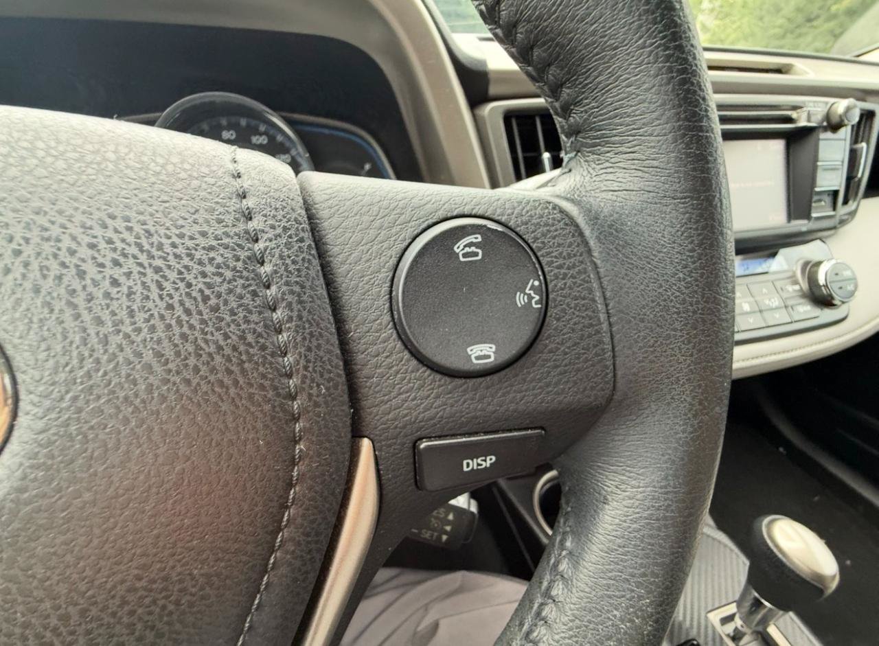 Used 2015 Toyota RAV4 Limited w/ Technology Package FWD image 24