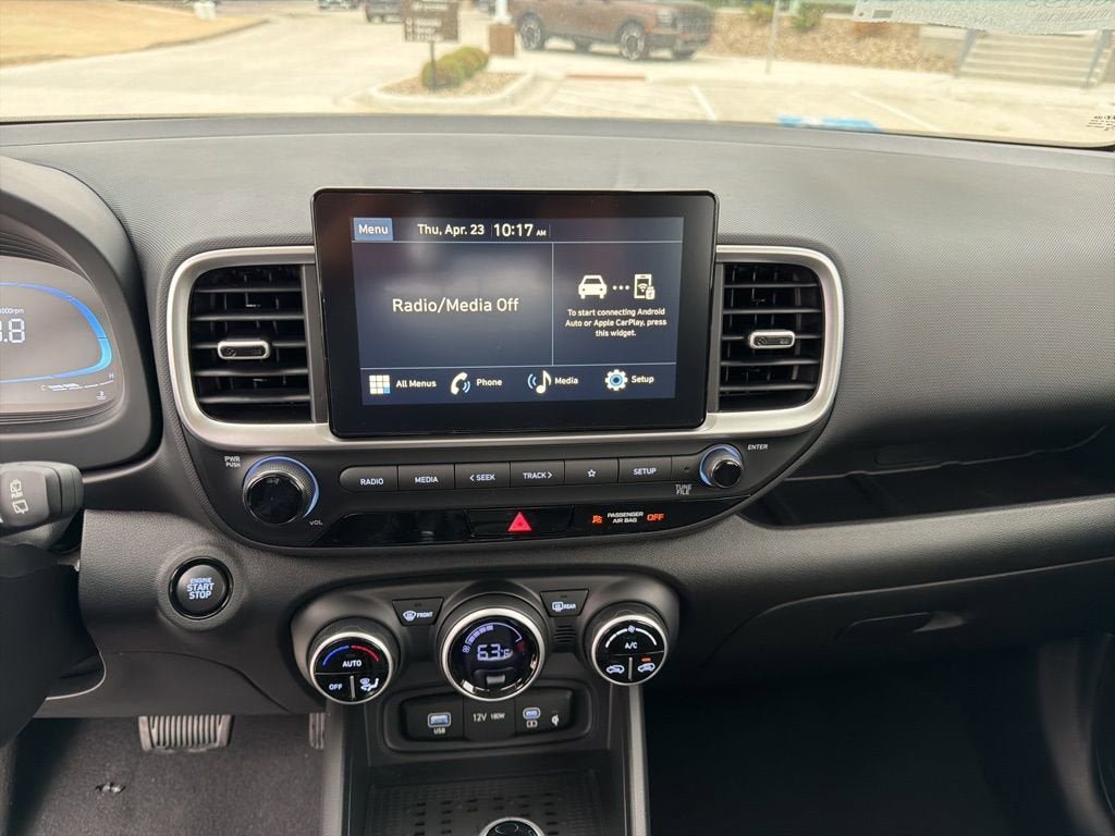 New 2026 Hyundai Venue SEL FWD image 23