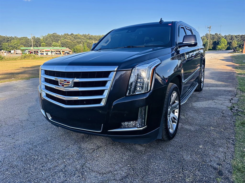 Used 2016 Cadillac Escalade ESV Luxury AWD/4WD image 1