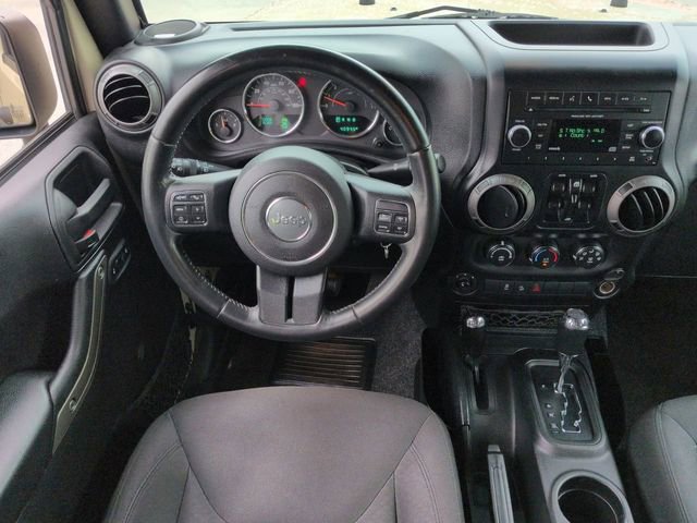 Used 2016 Jeep Wrangler Unlimited Sport w/ Quick Order Package 24S AWD/4WD image 18