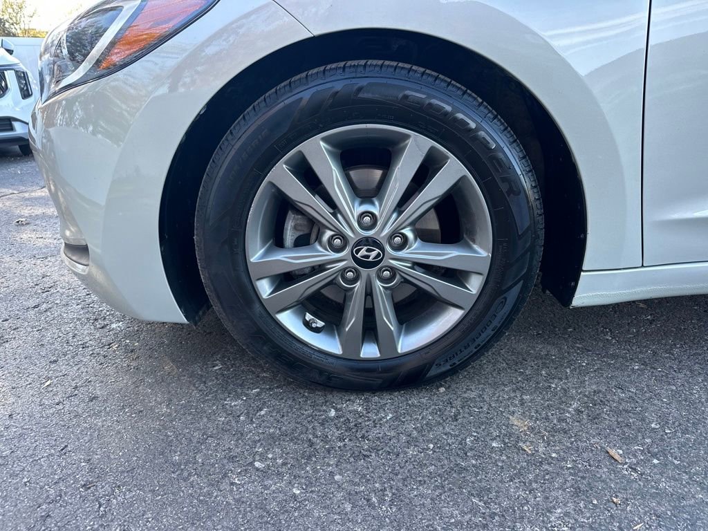 Used 2018 Hyundai Elantra SEL image 44